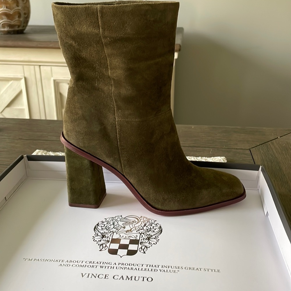 Vince Camuto Booties, Olive Green 7.5